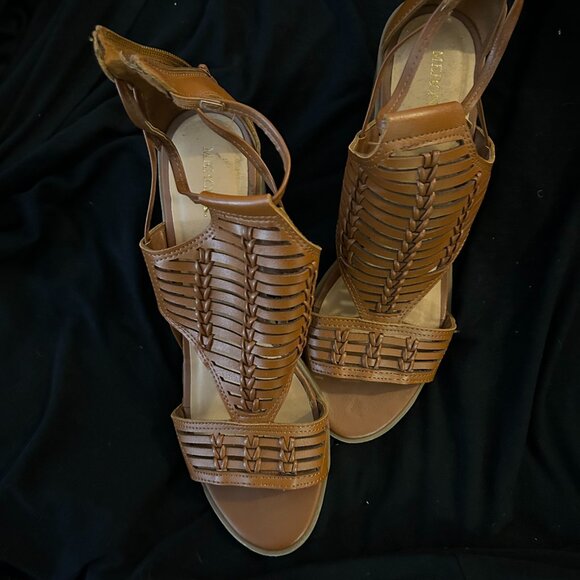 Brown Open Toe Sandal, 2.5 Inch Block Heal - Picture 1 of 4